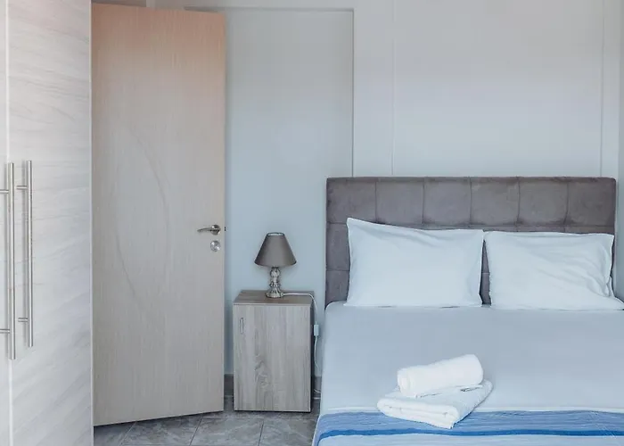 Avras Experiense 3 * Farai